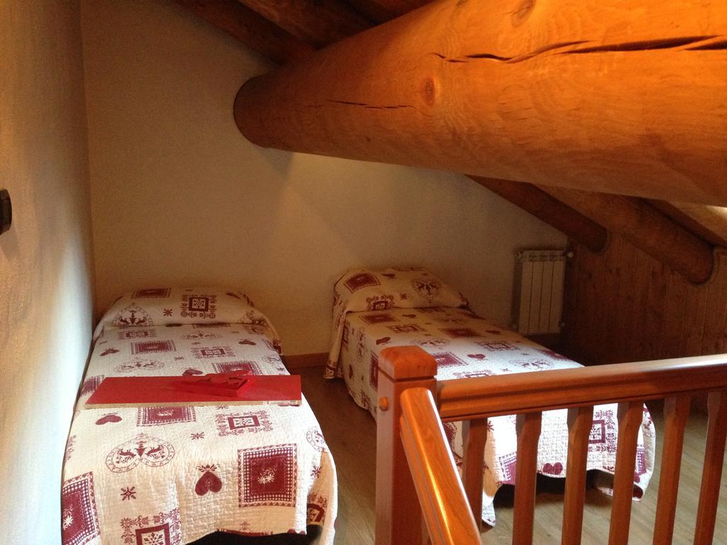 Maison Des Challant Challand Saint Victor Eksteriør bilde